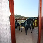 Διαμέρισμα Jadranka S Pogledom Na *