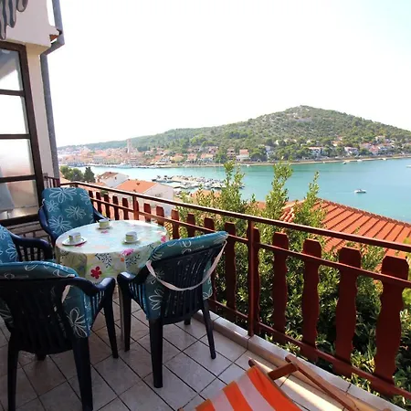 Jadranka S Pogledom Na Appartement Tisno
