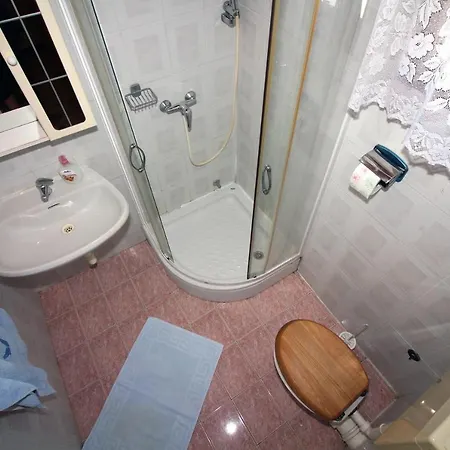 Apartment Jadranka S Pogledom Na Tisno